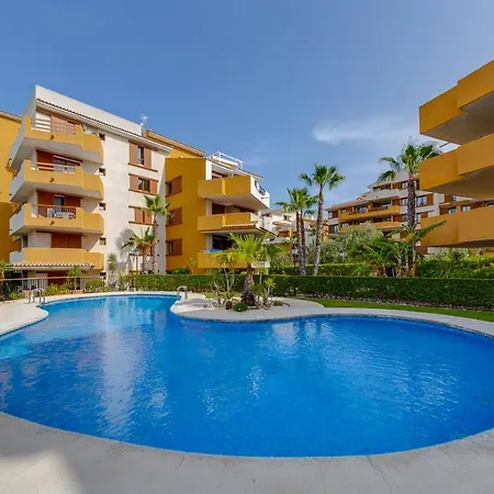 Apartment Cb Living - Sunny Penthouse With Terrace, Punta Prima Torrevieja