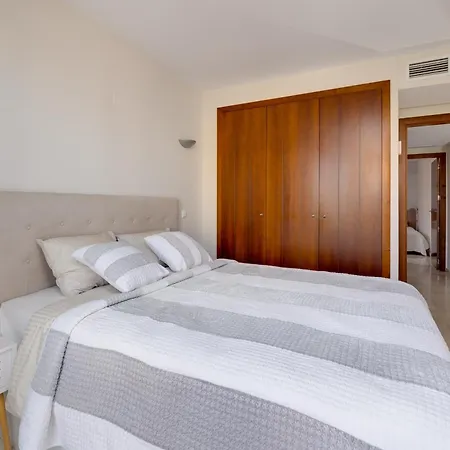 Cb Living - Sunny Penthouse With Terrace, Punta Prima Apartment