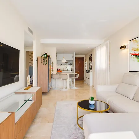 Cb Living - Sunny Penthouse With Terrace, Punta Prima Apartamento