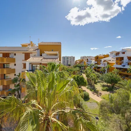 Cb Living - Sunny Penthouse With Terrace, Punta Prima Apartment Torrevieja